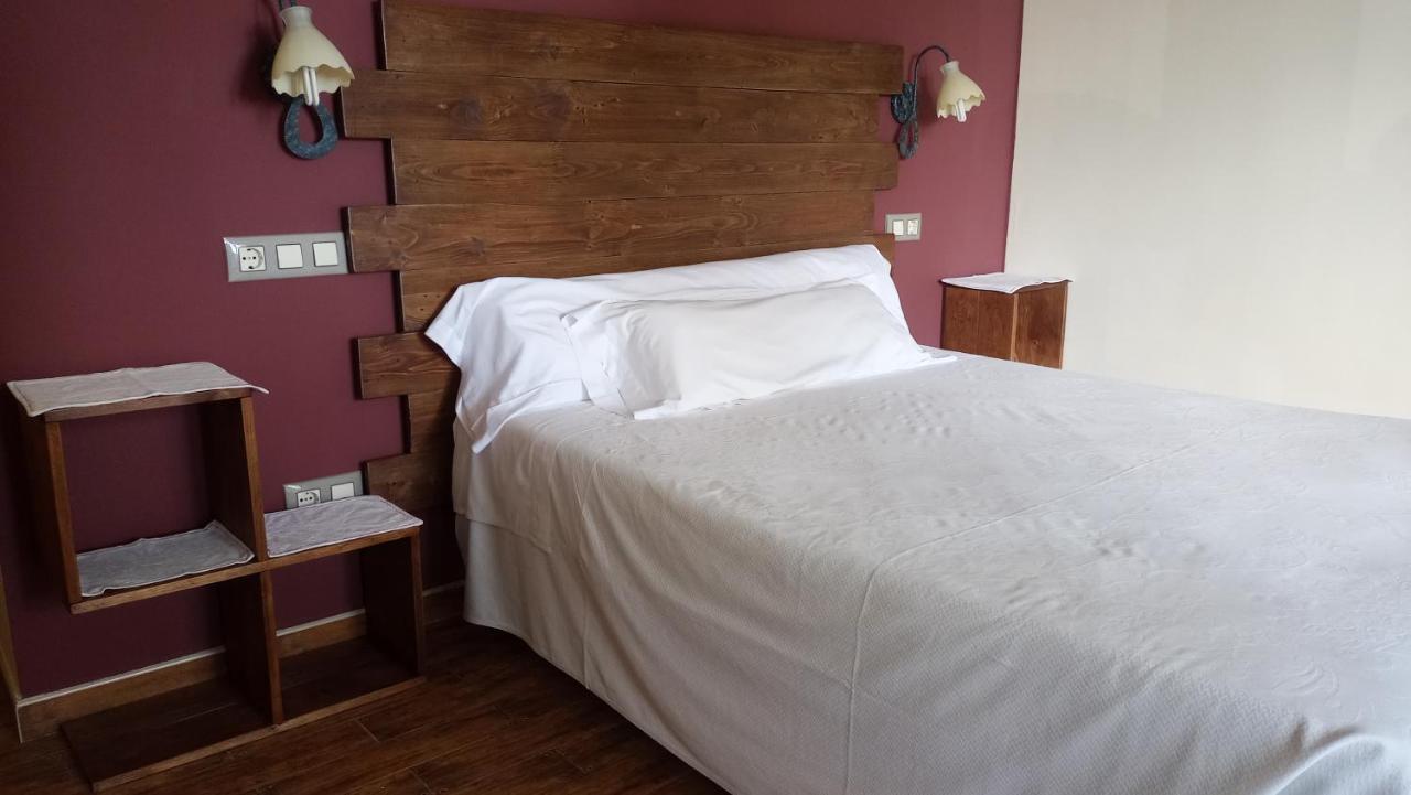 Hotel Vitorio Cudillero Kültér fotó