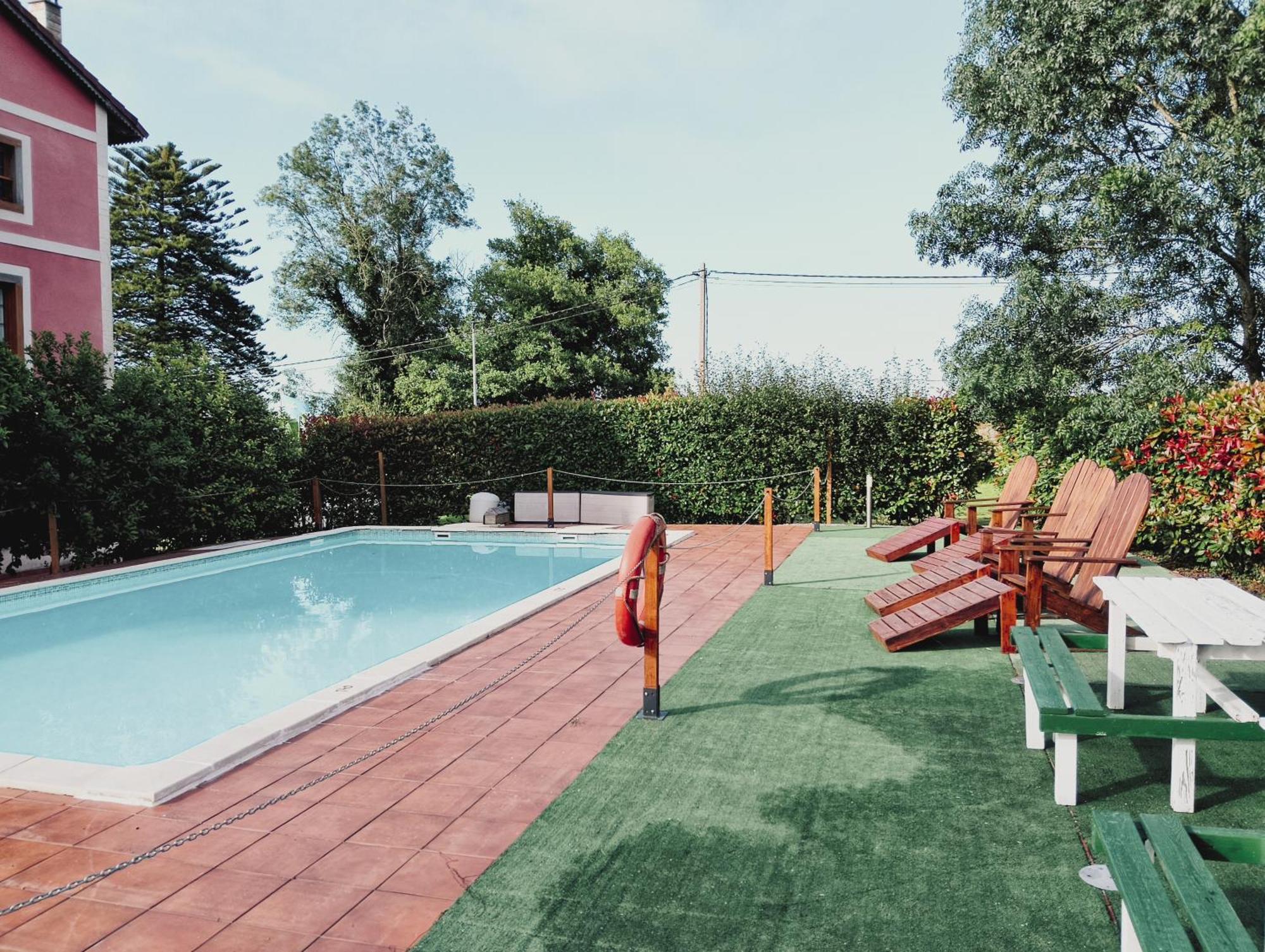 Hotel Vitorio Cudillero Kültér fotó